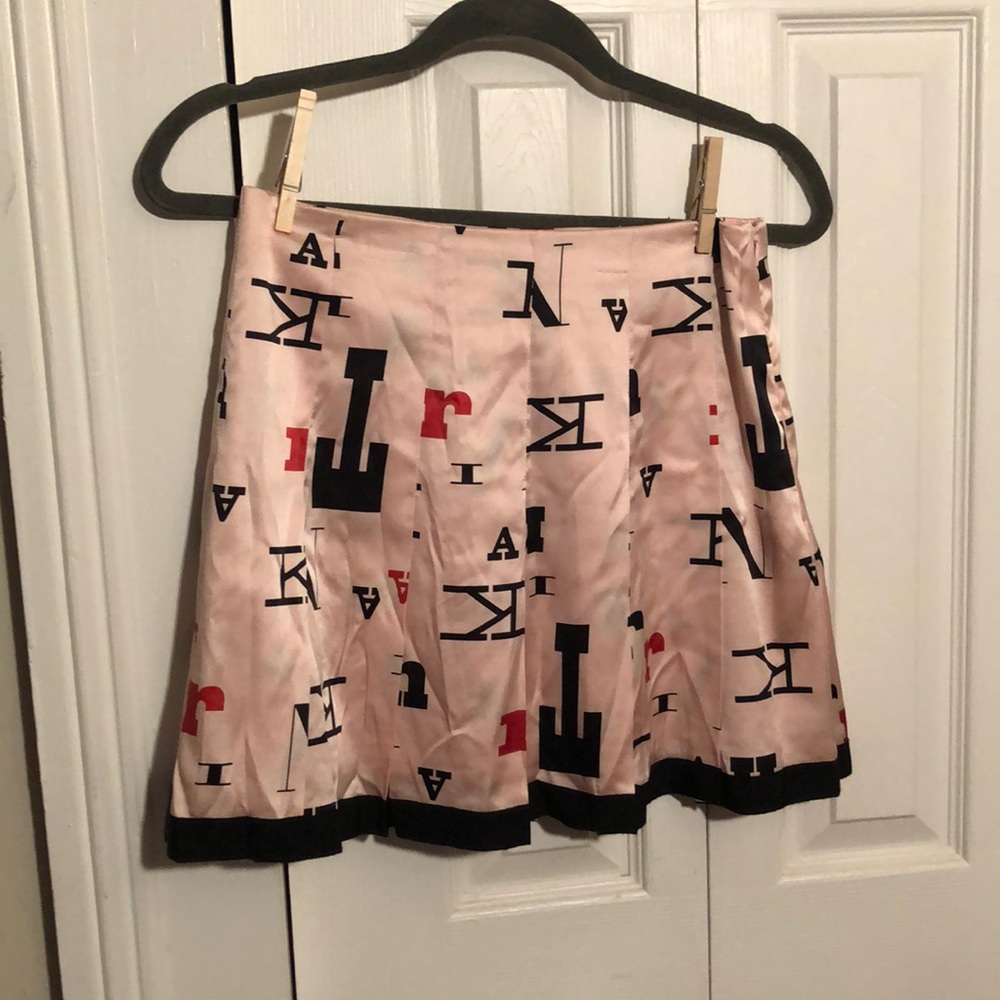 VINTAGE Trina Turk pleated skirt💕